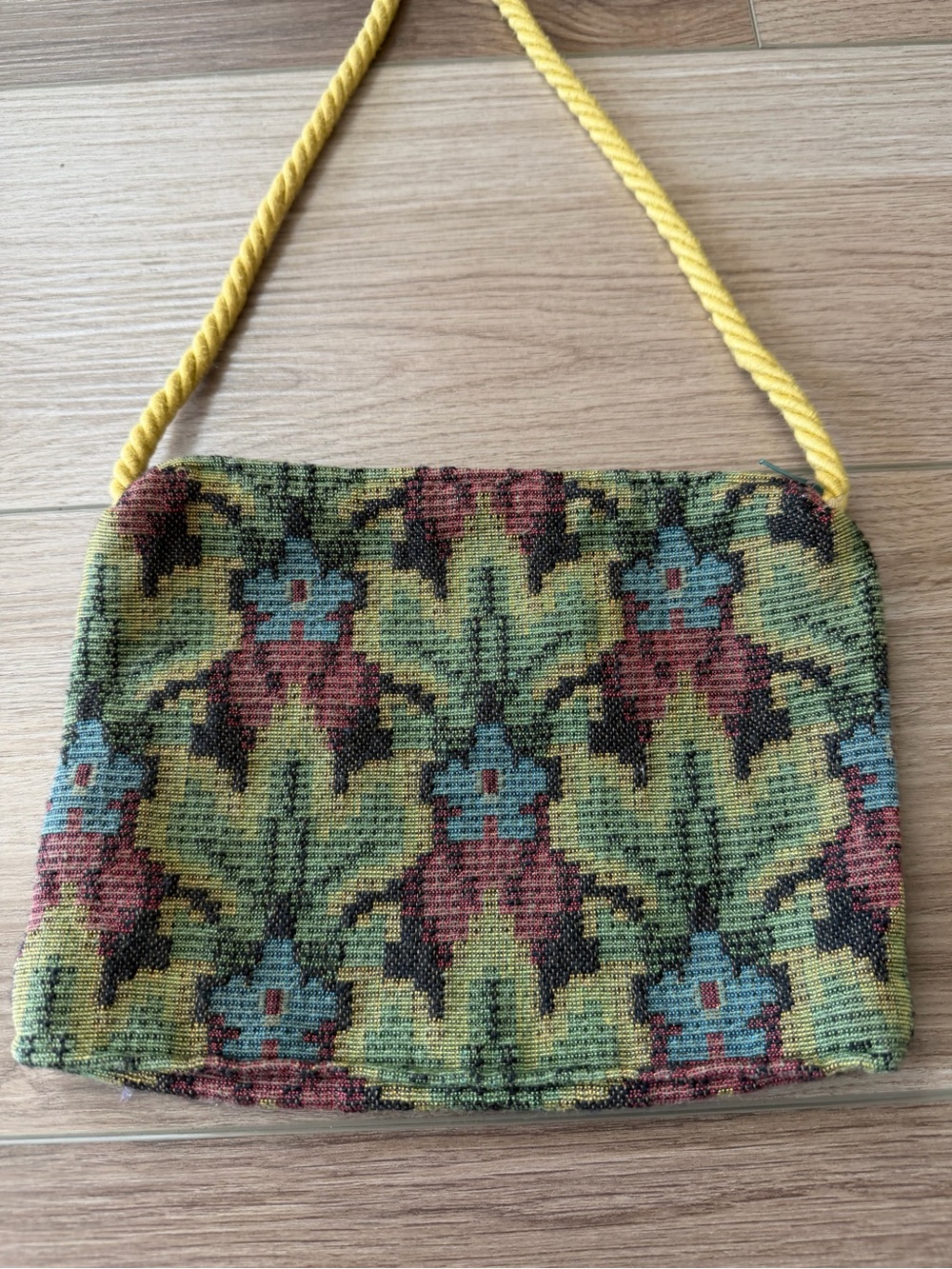 Vintage Floral Tapestry Needlepoint Purse